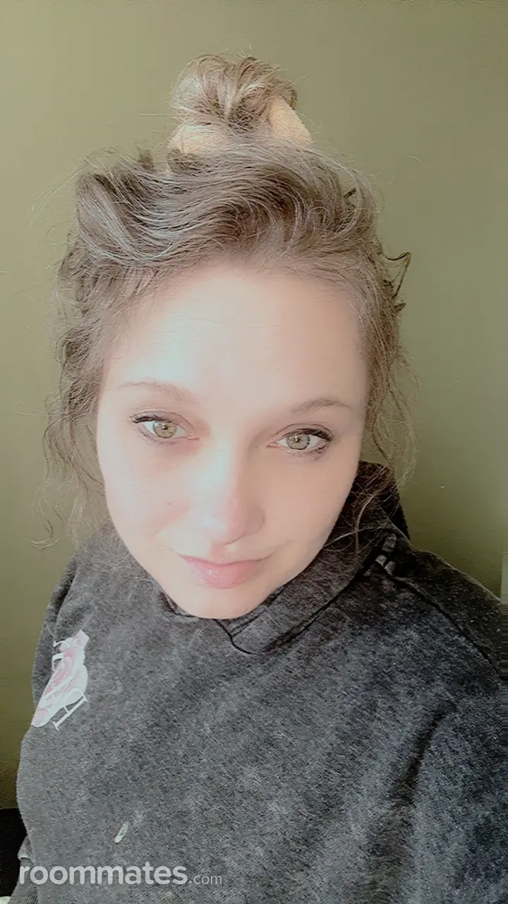 Profile photo 1 of 2