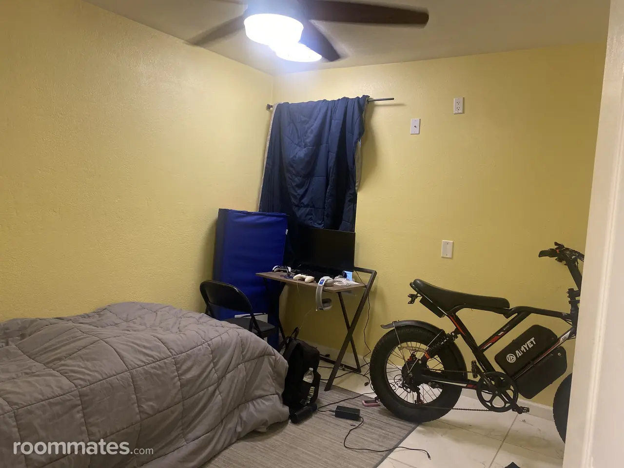 Profile photo 3 of 4