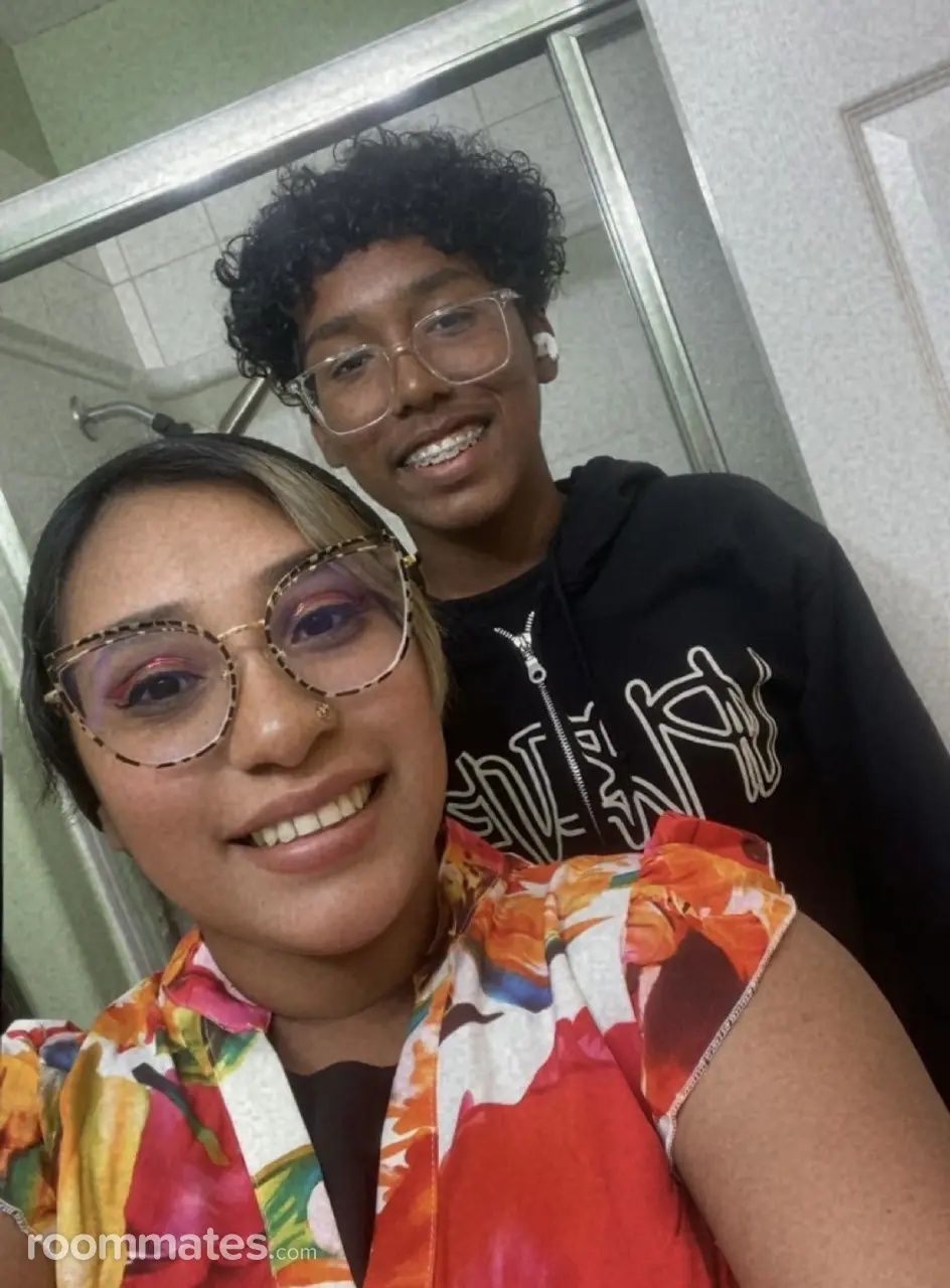 Profile photo 4 of 4