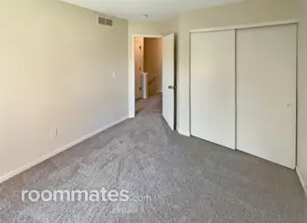 Room for rent in Columbus, OH $1000, house