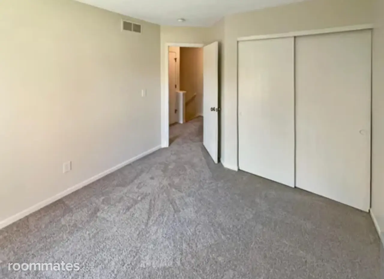 Profile photo 2 of 2