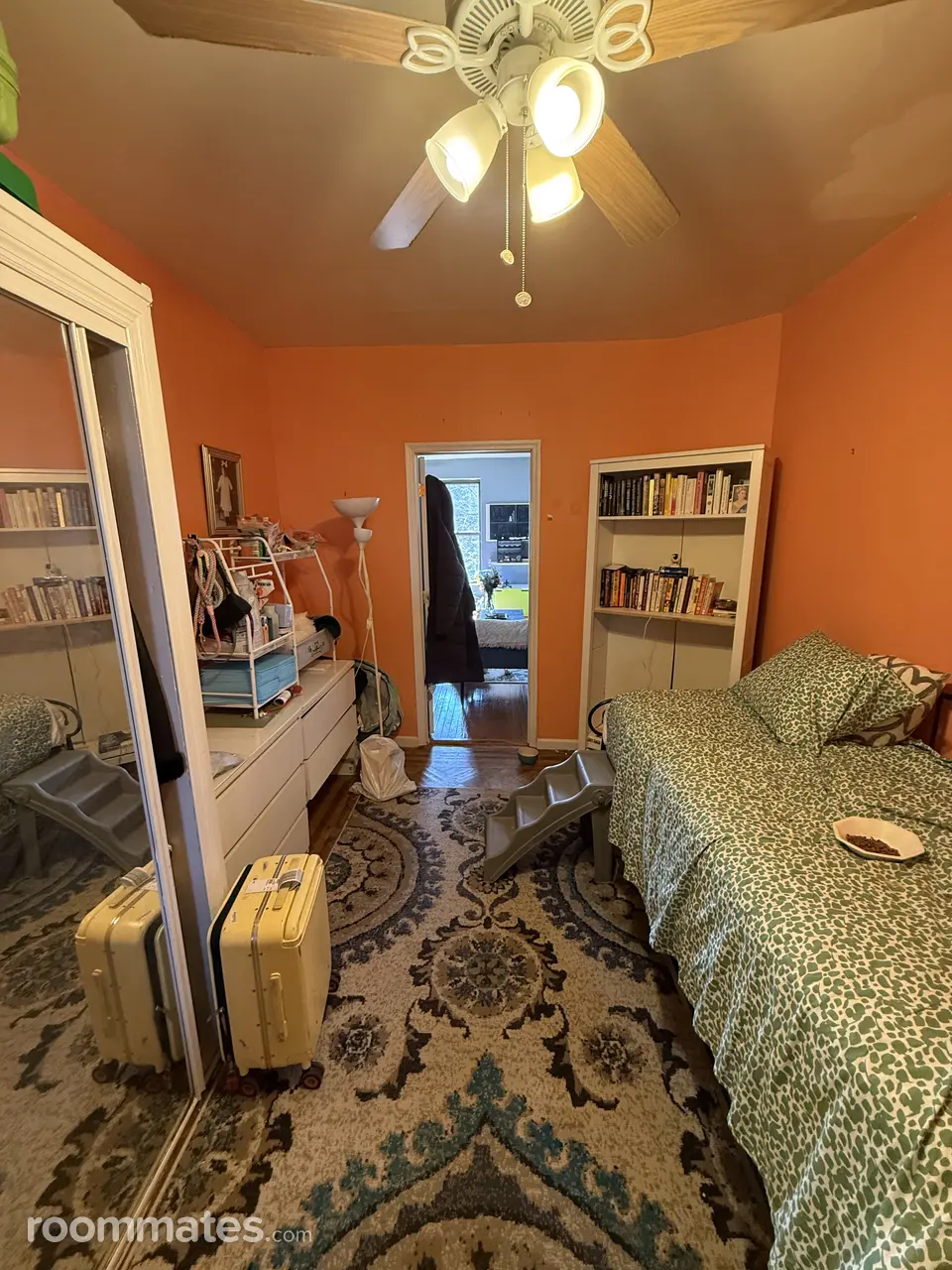 Profile photo 8 of 15