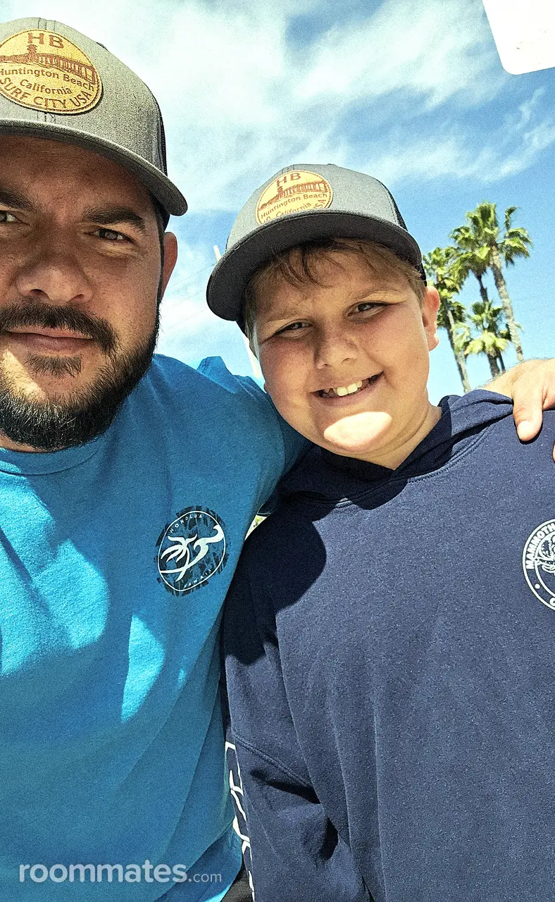 Profile photo 7 of 7