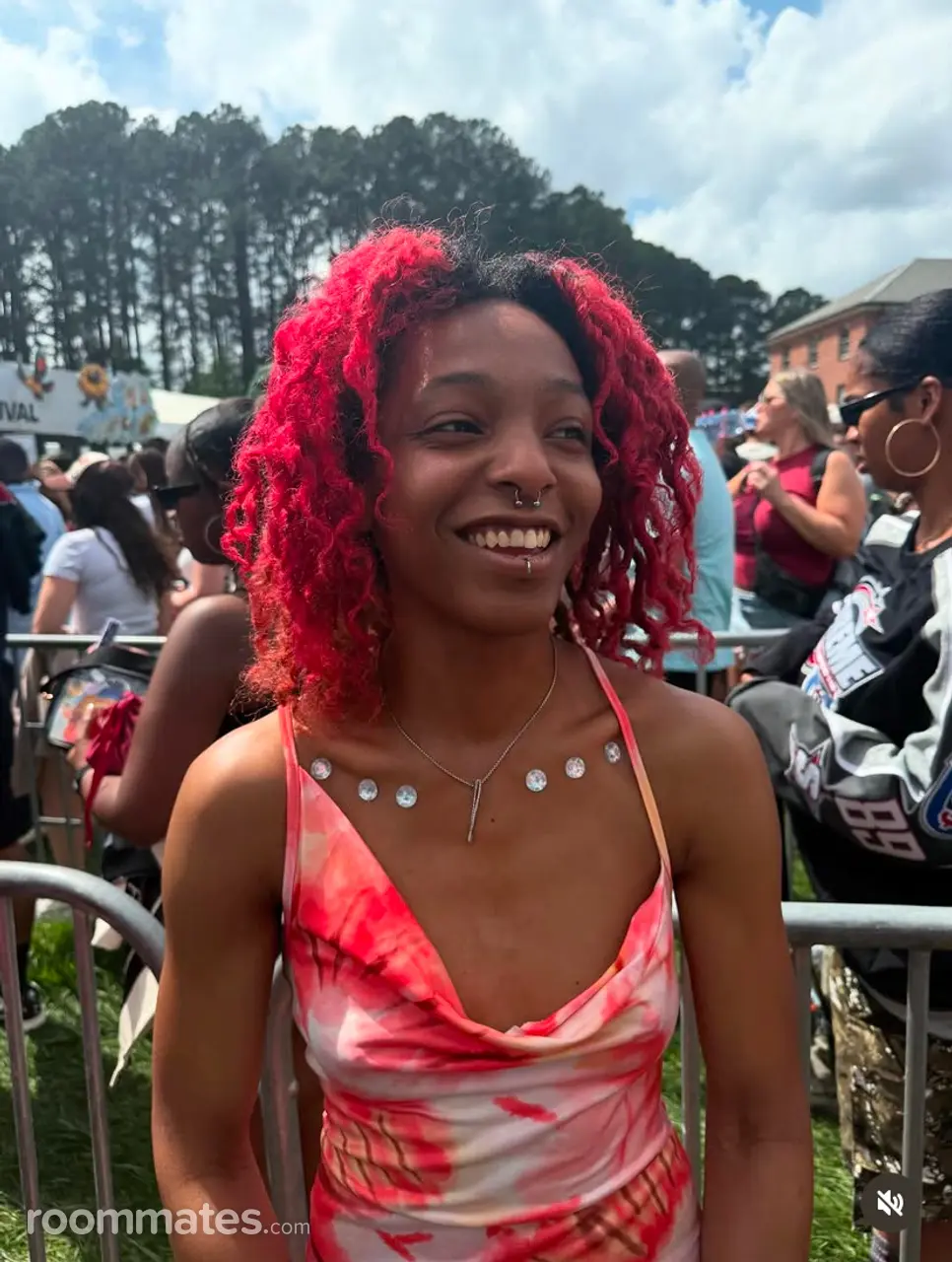 Profile photo 7 of 9