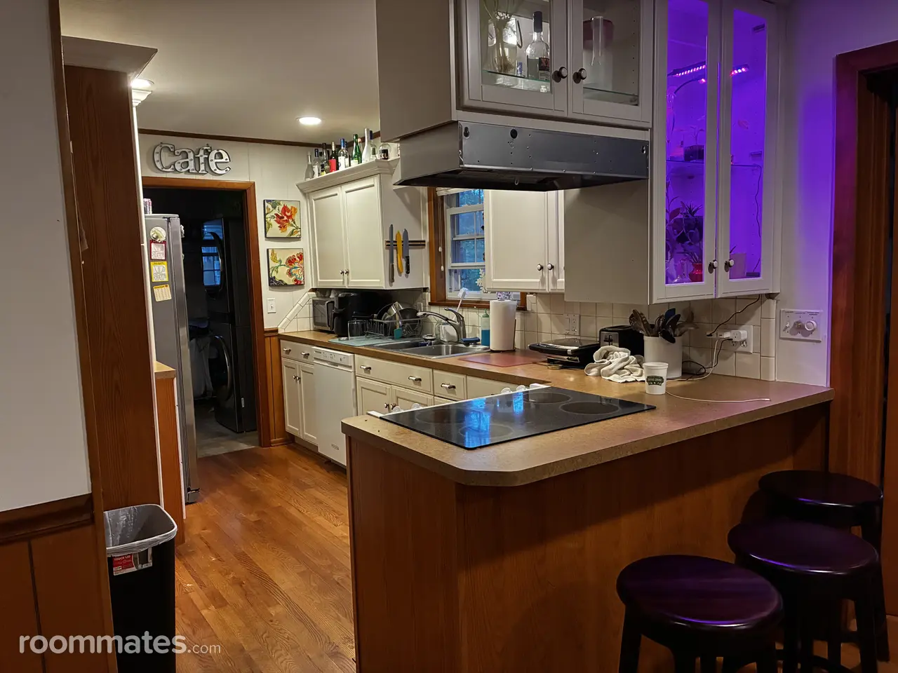 Profile photo 5 of 11