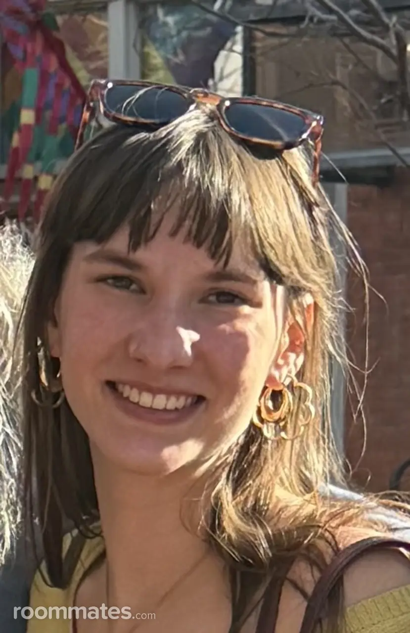 Profile photo 8 of 11