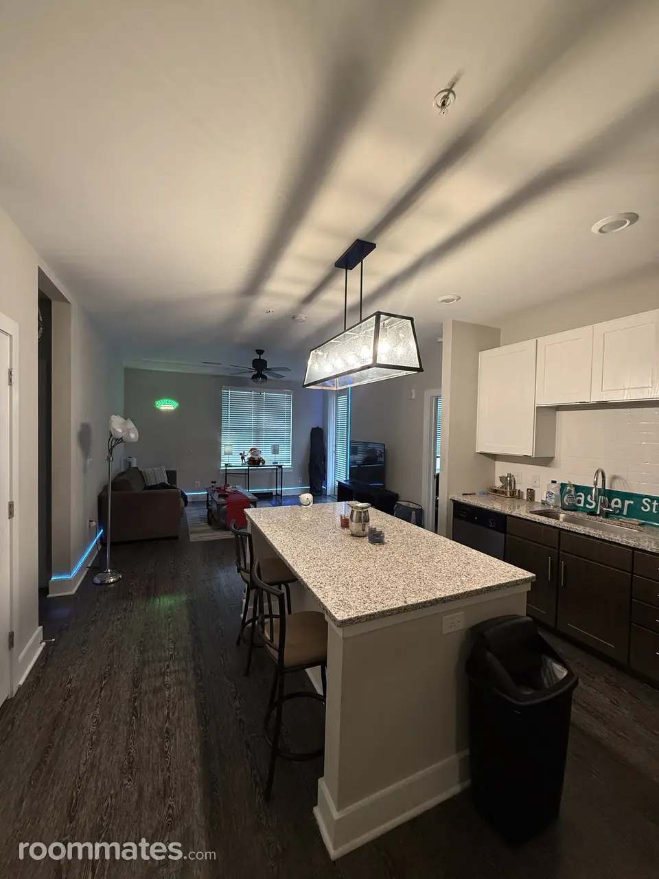 Profile photo 4 of 11