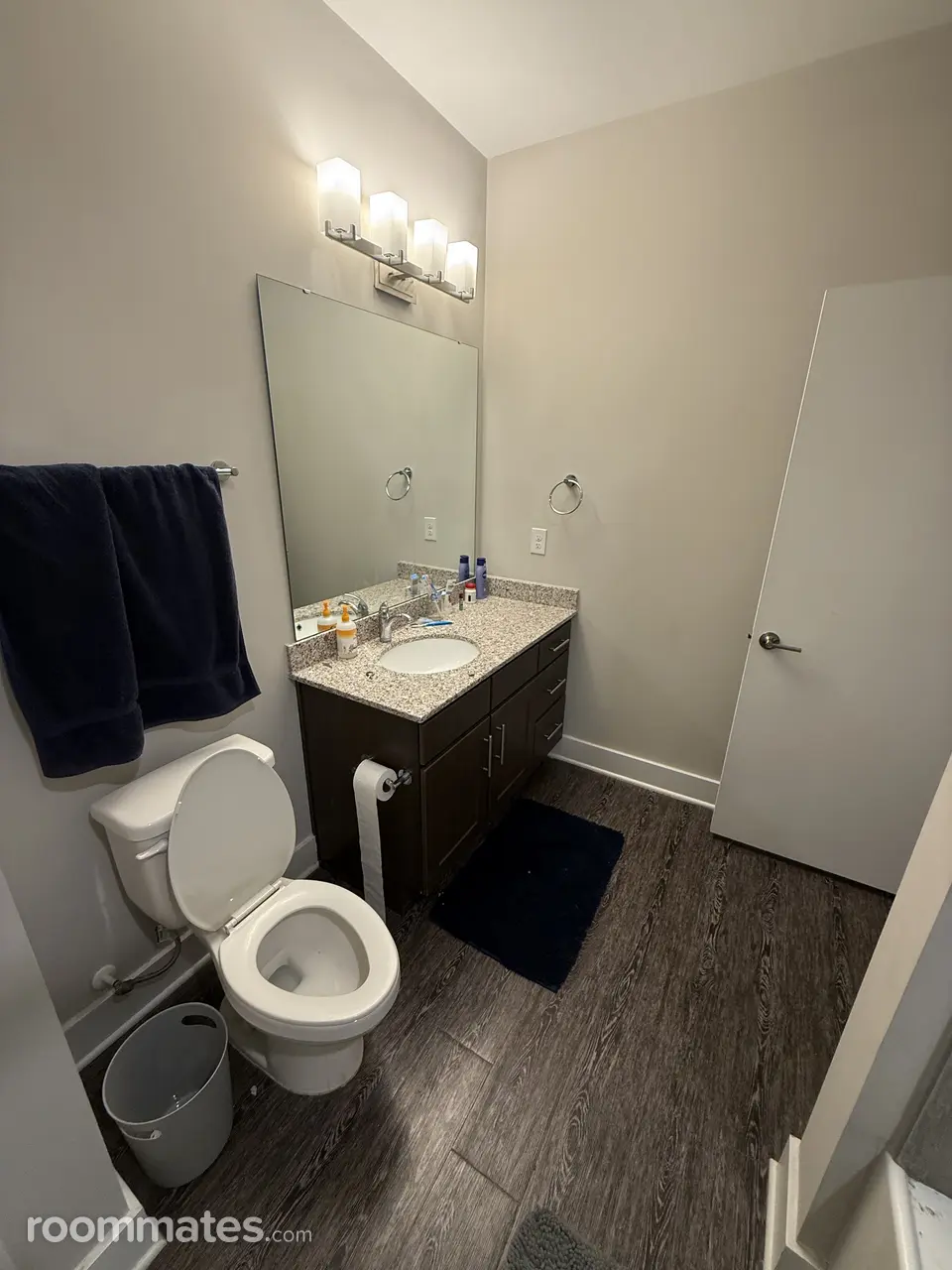 Profile photo 3 of 11