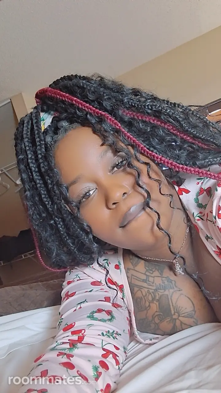 Profile photo 4 of 5