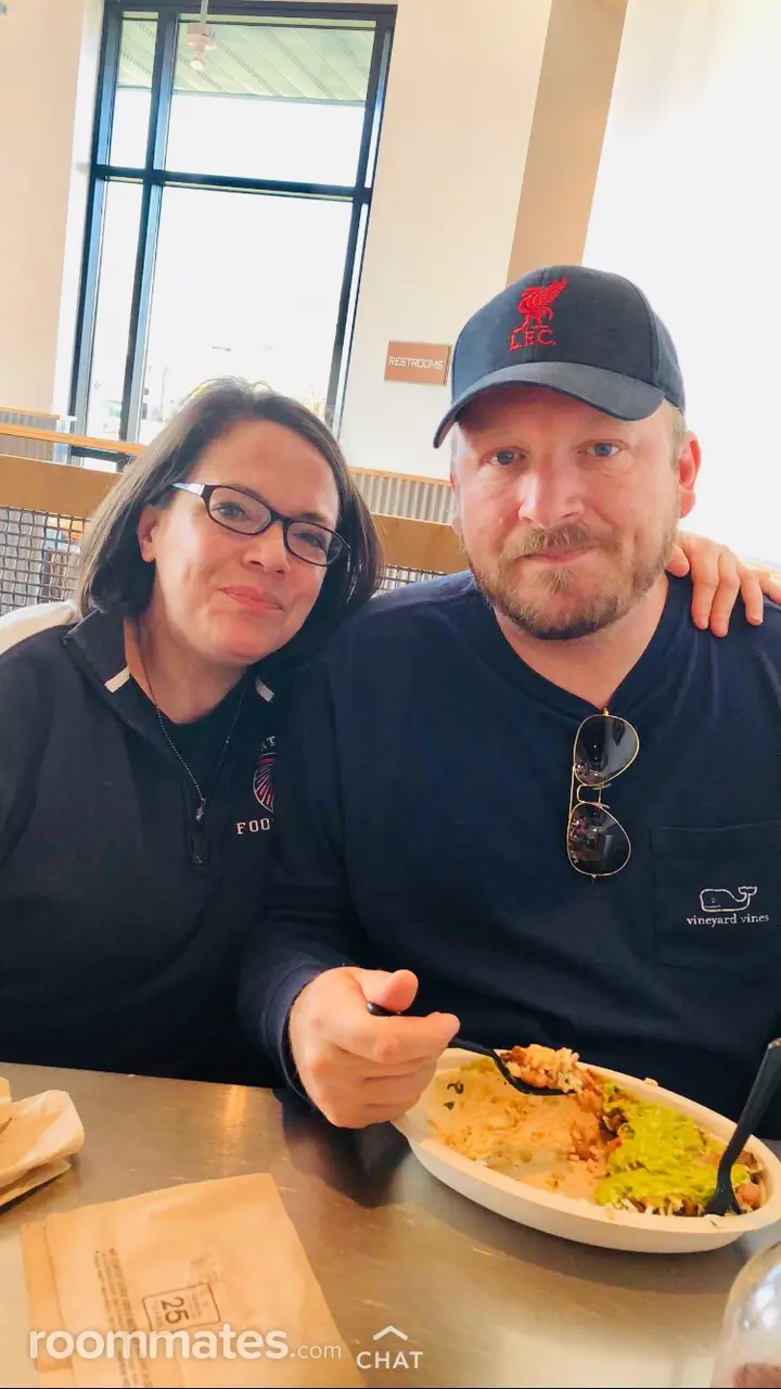 Profile photo 1 of 1