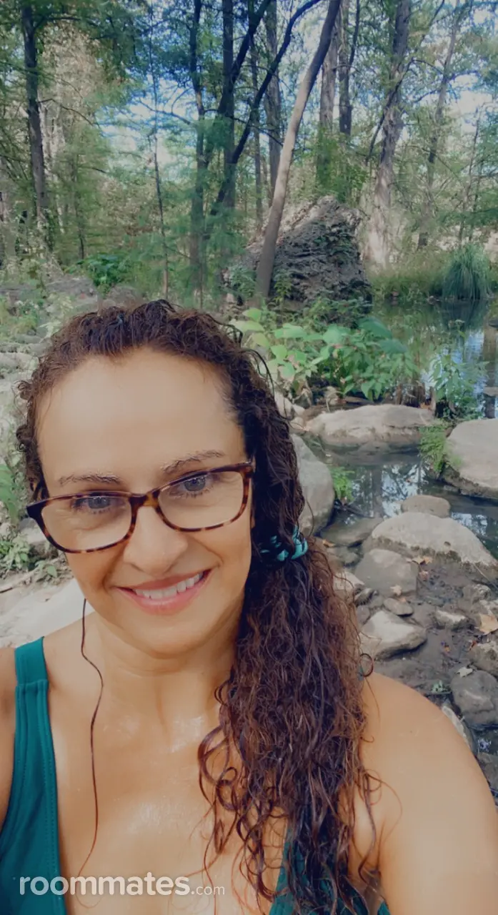 Profile photo 7 of 7