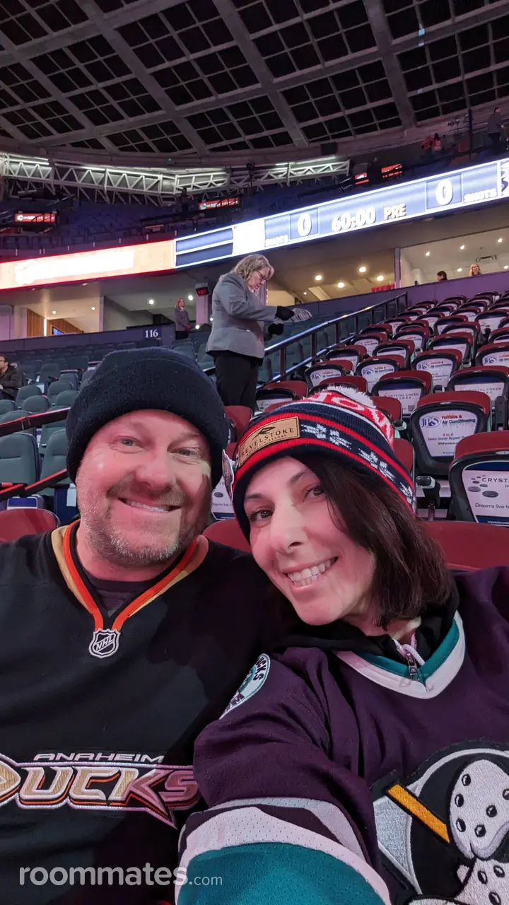 Profile photo 14 of 18