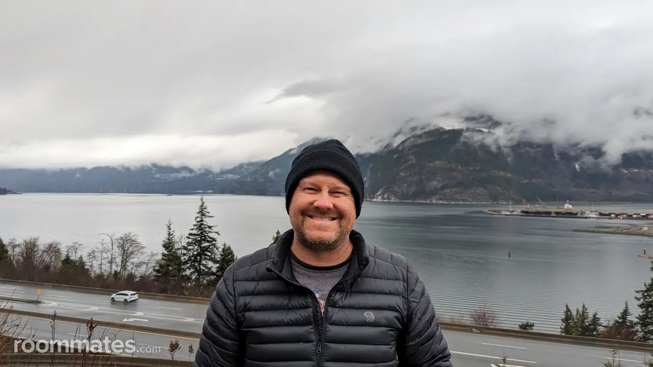 Profile photo 16 of 18