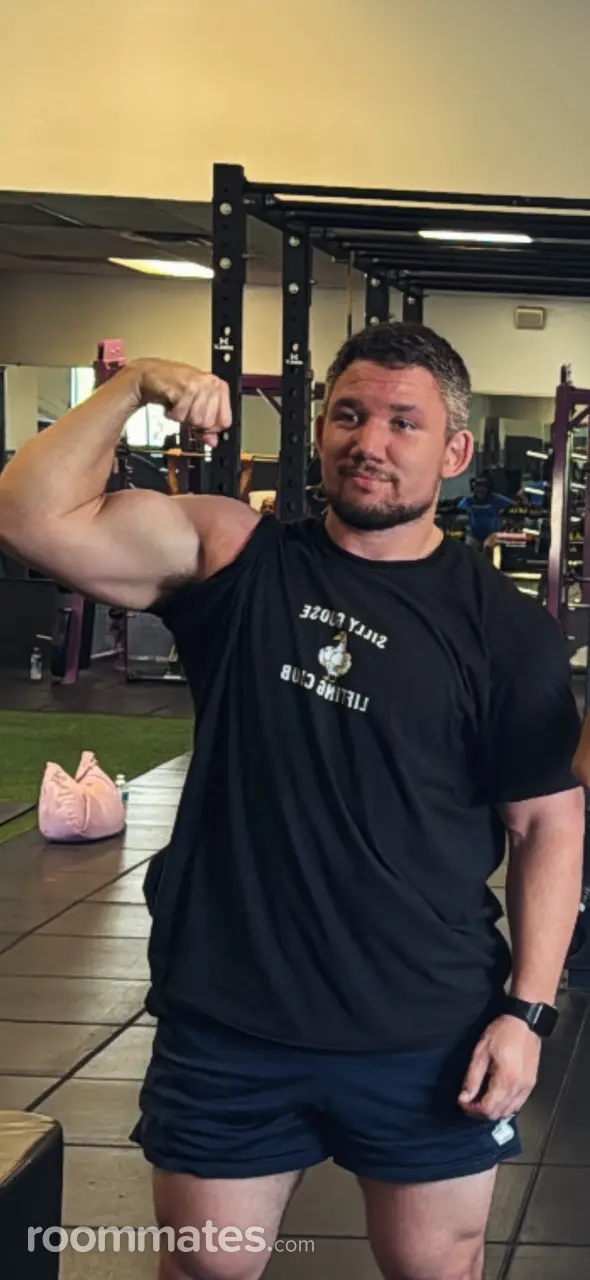 Profile photo 5 of 8