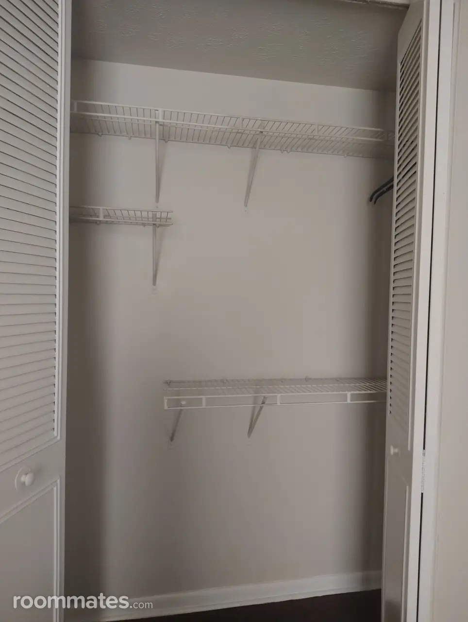 Profile photo 5 of 6