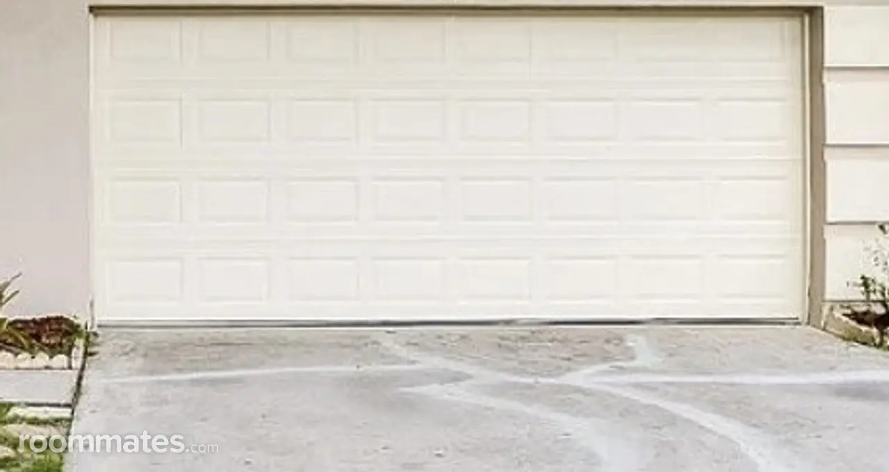 Profile photo 1 of 2