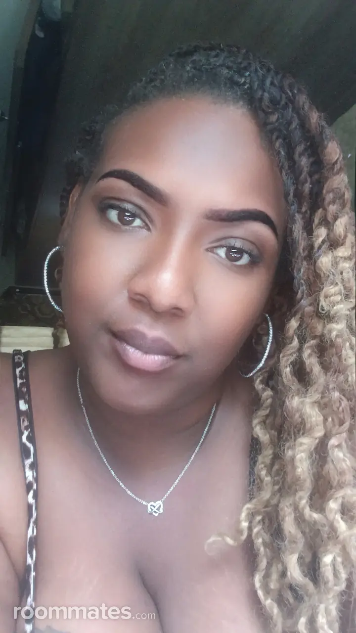 Profile photo 1 of 1