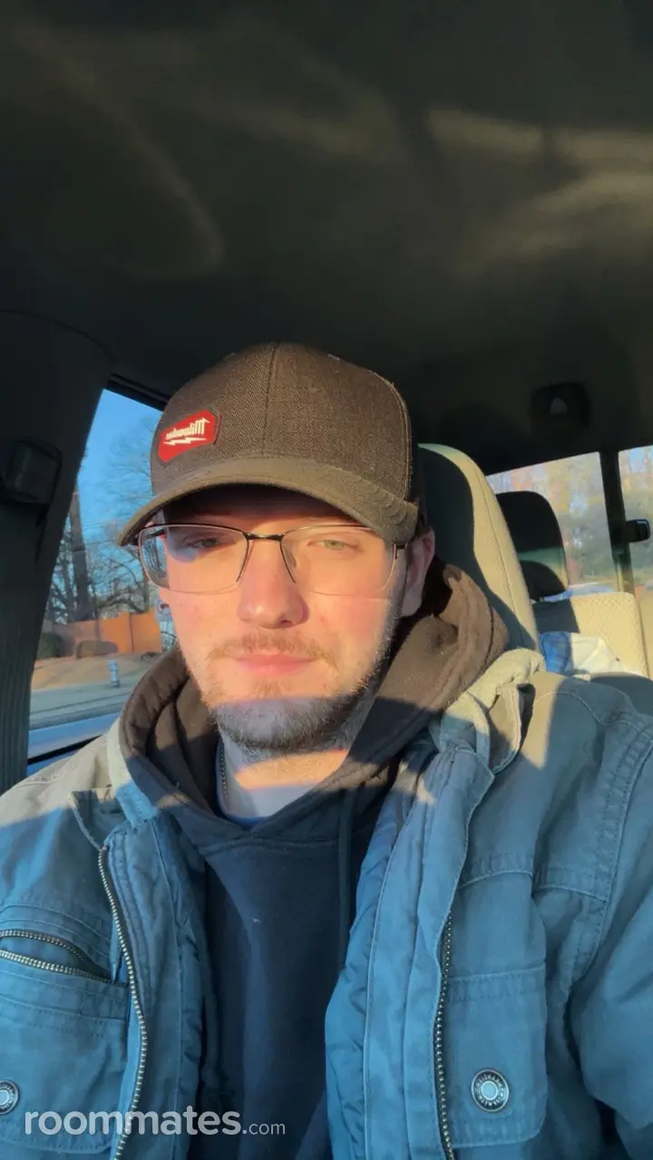 Profile photo 1 of 1