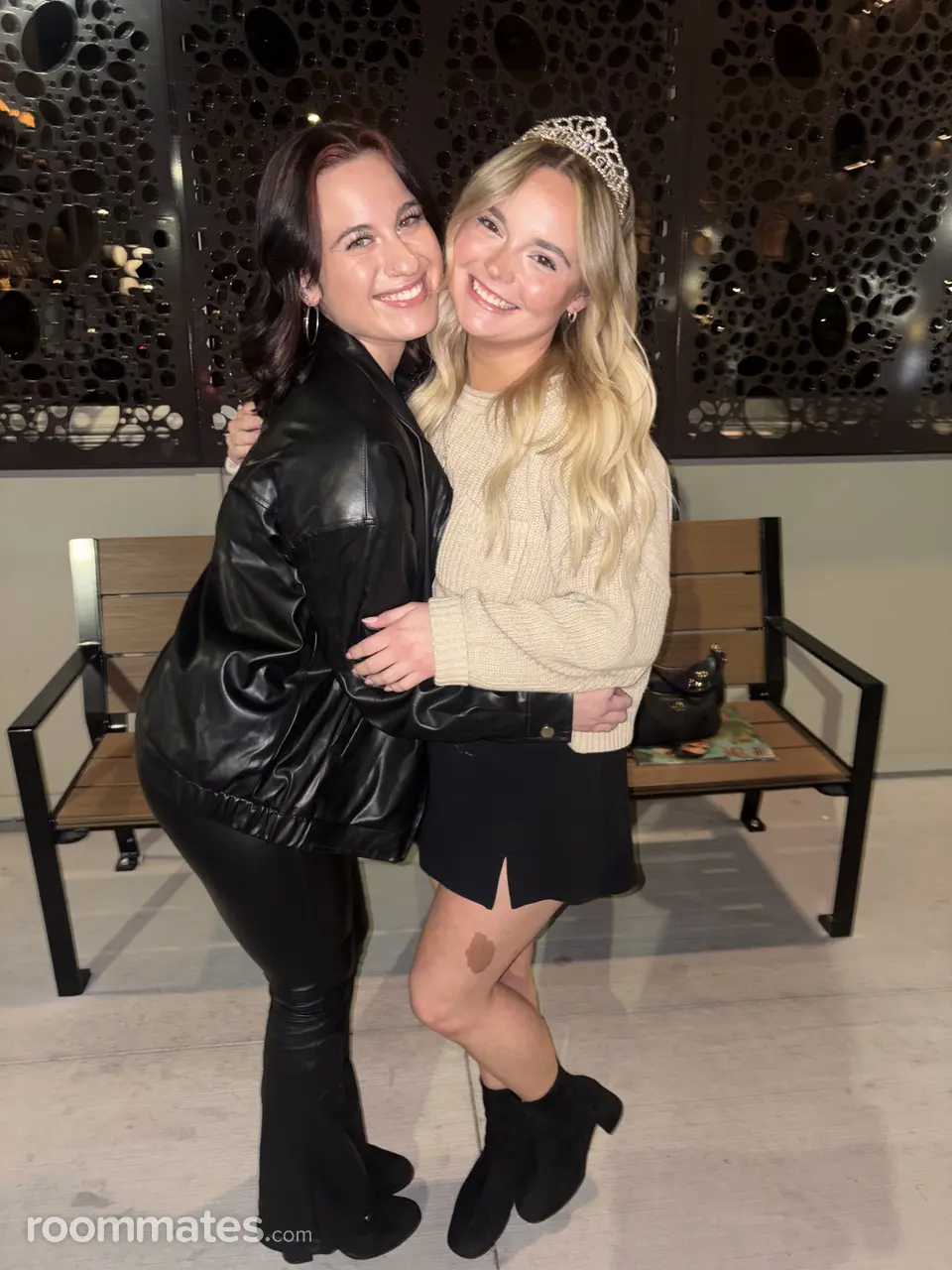 Profile photo 7 of 10