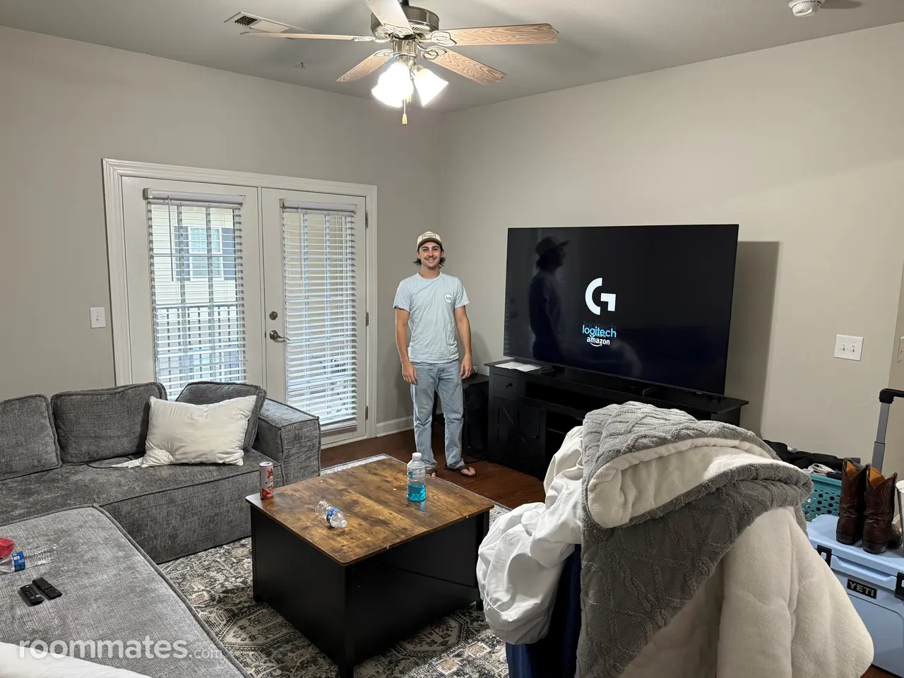 Profile photo 1 of 2