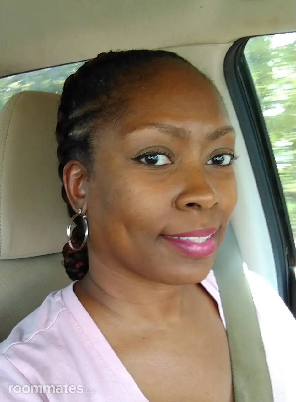 Profile photo 5 of 5