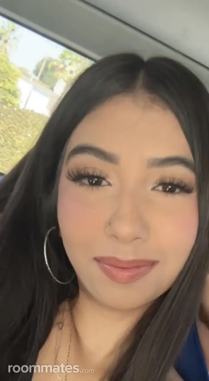 Profile photo 11 of 11