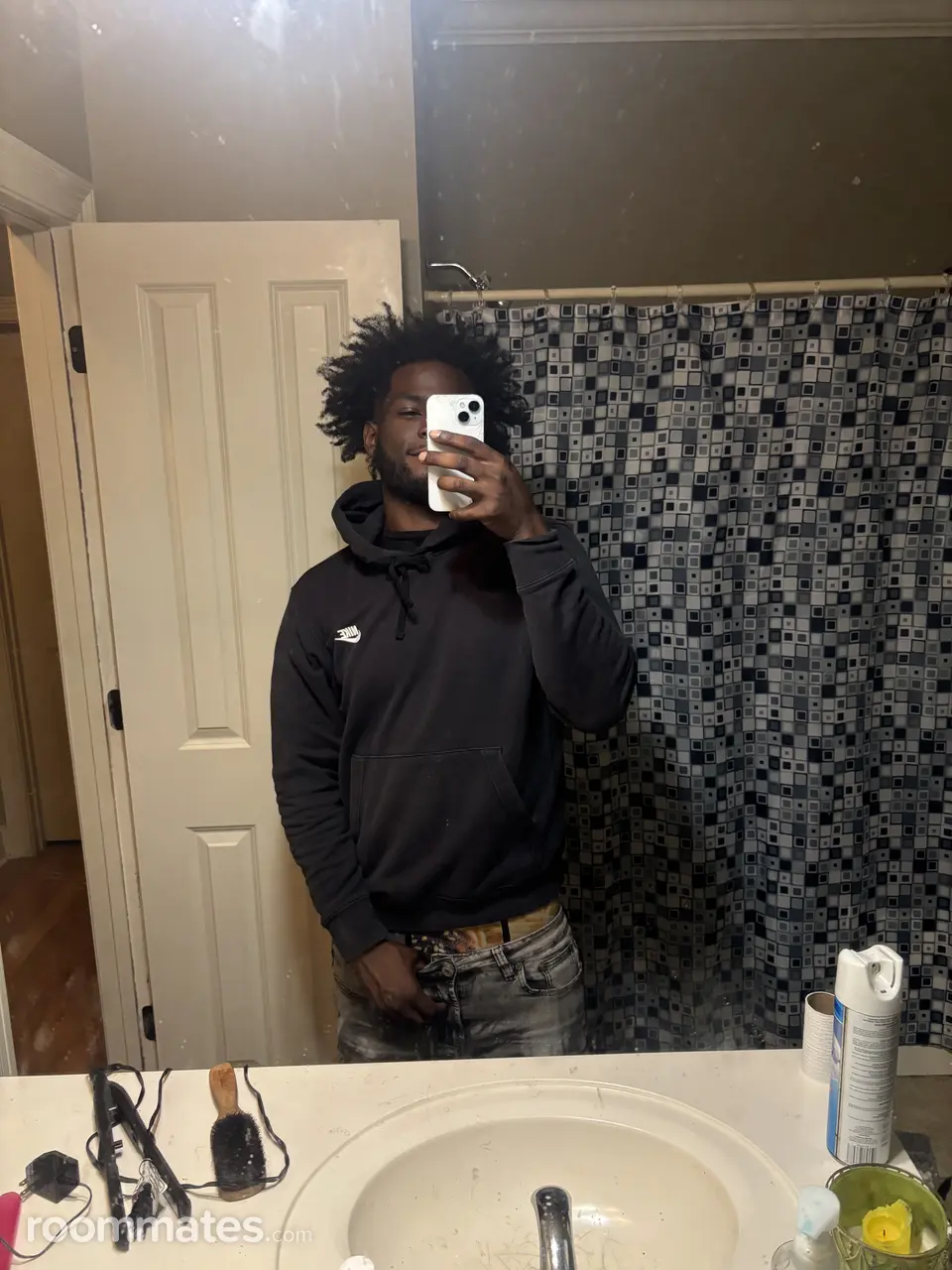 Profile photo 3 of 5