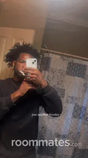 Roommate looking Baton Rouge LA, $900