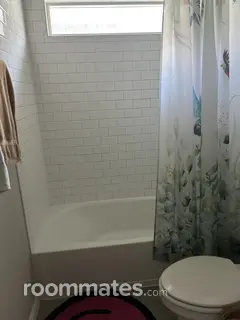 Room for rent in Haltom City, TX $730, house