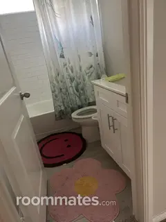 Room for rent in Haltom City, TX $700, house