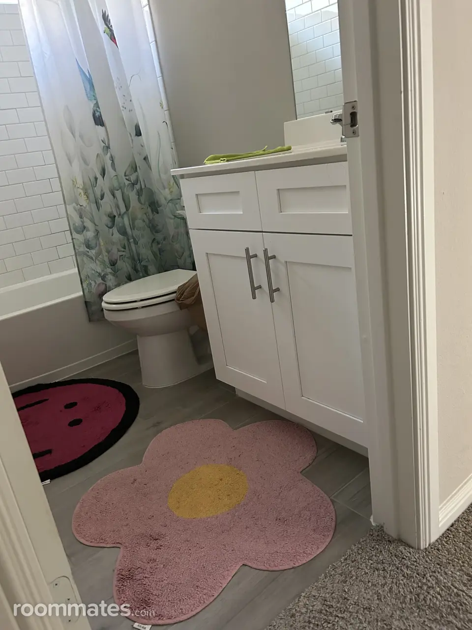 Profile photo 4 of 11