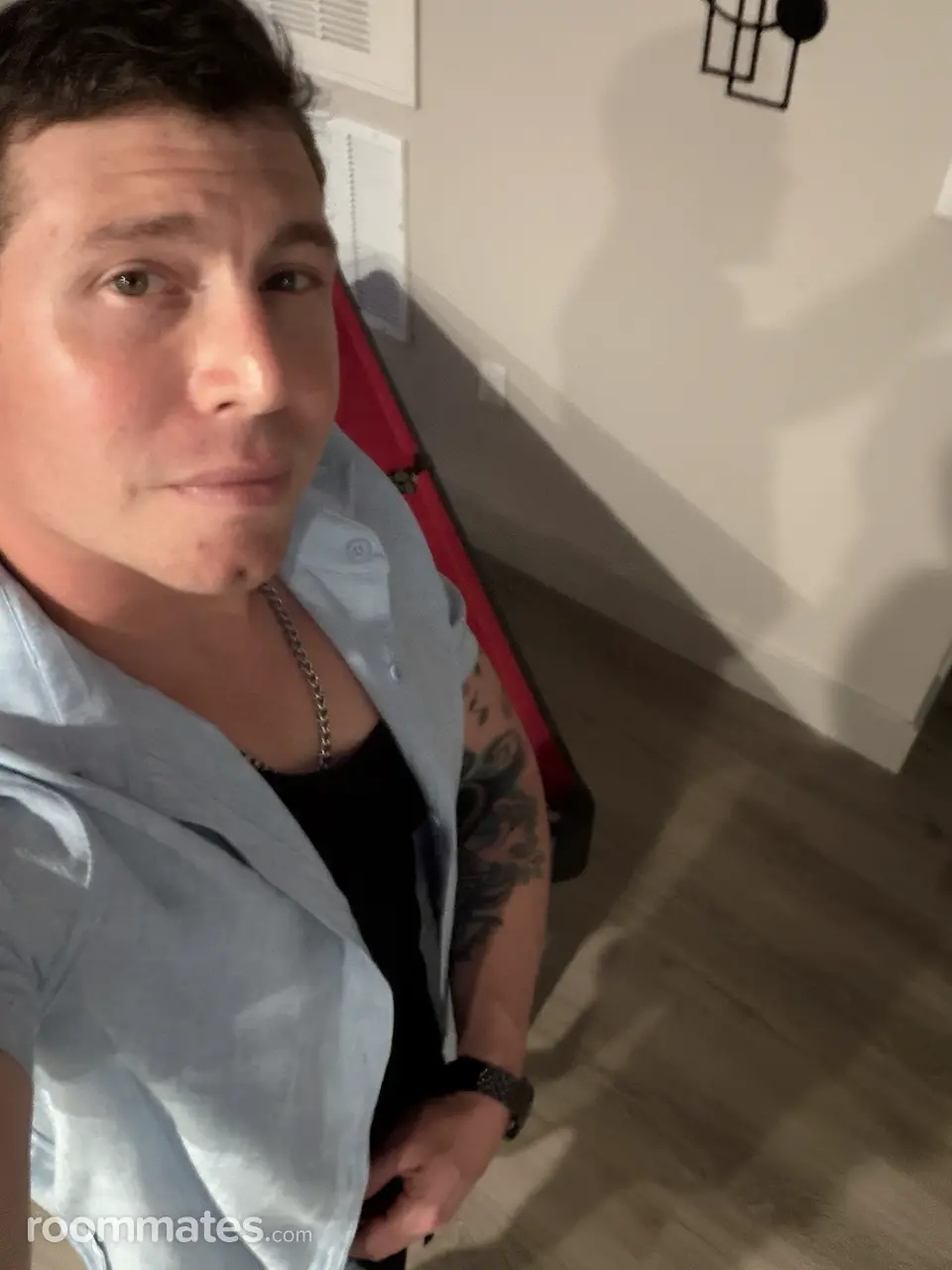 Profile photo 12 of 14