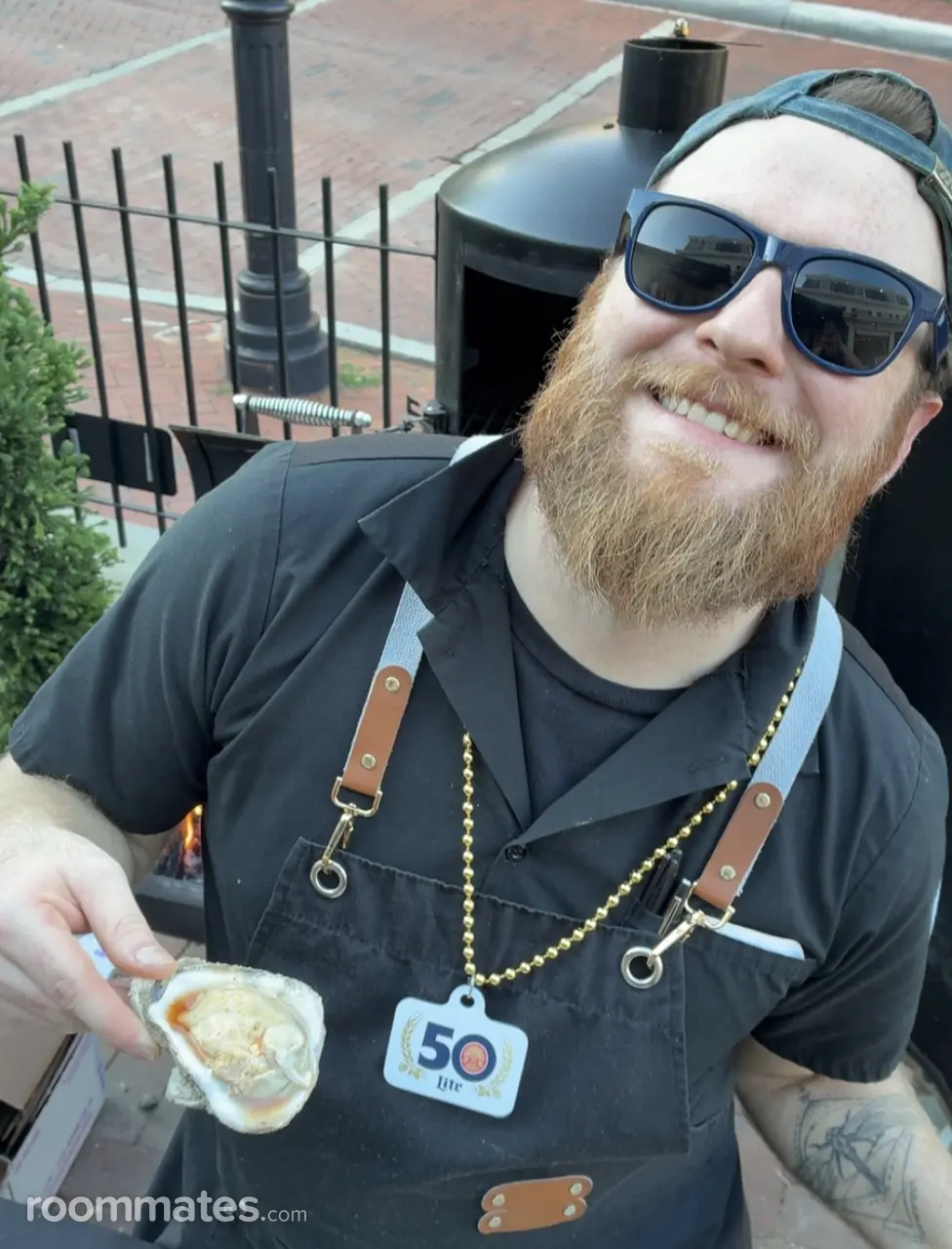 Profile photo 1 of 1