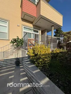 Room for rent in Oakland, CA $1200, house