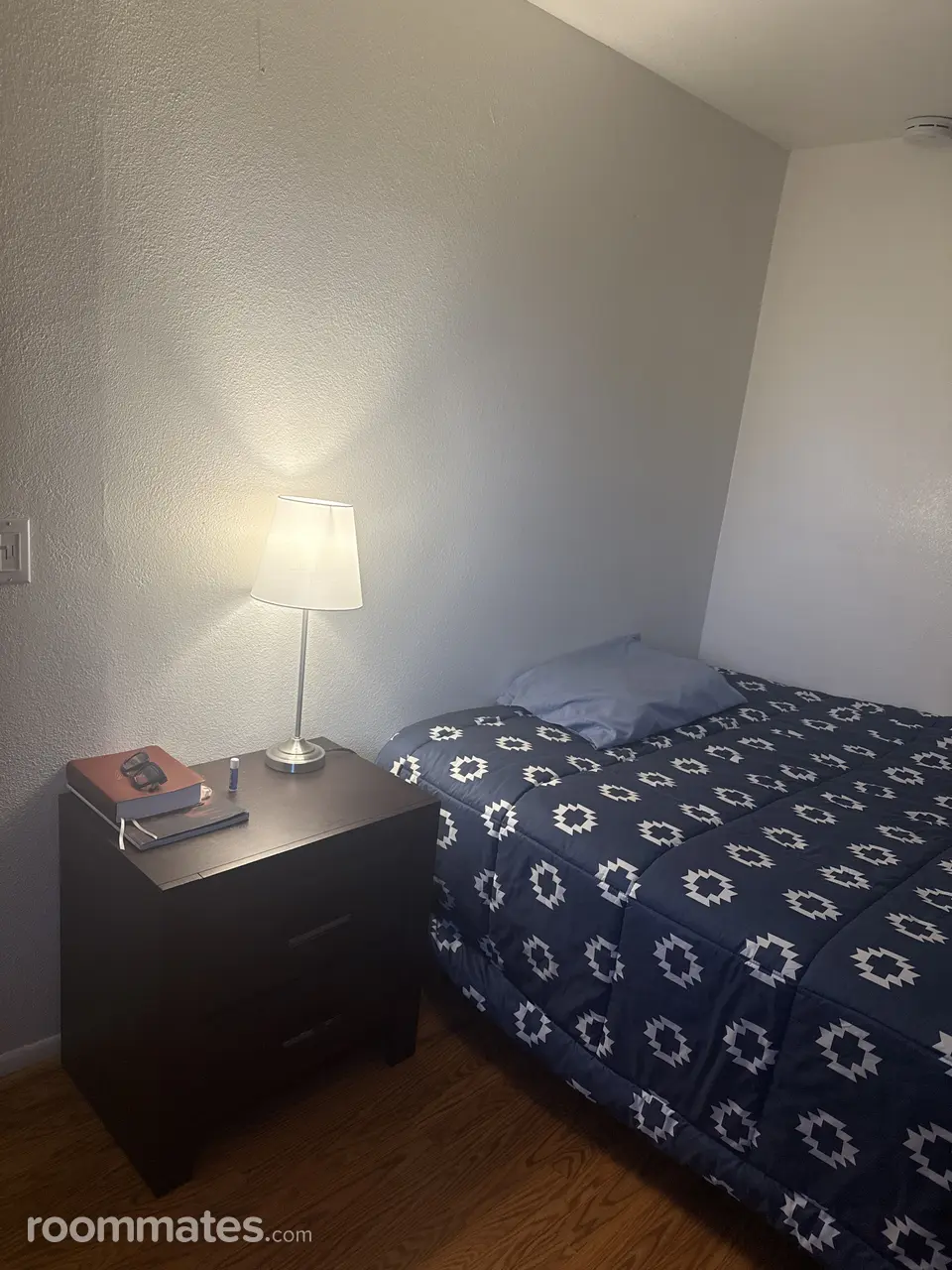 Profile photo 3 of 6