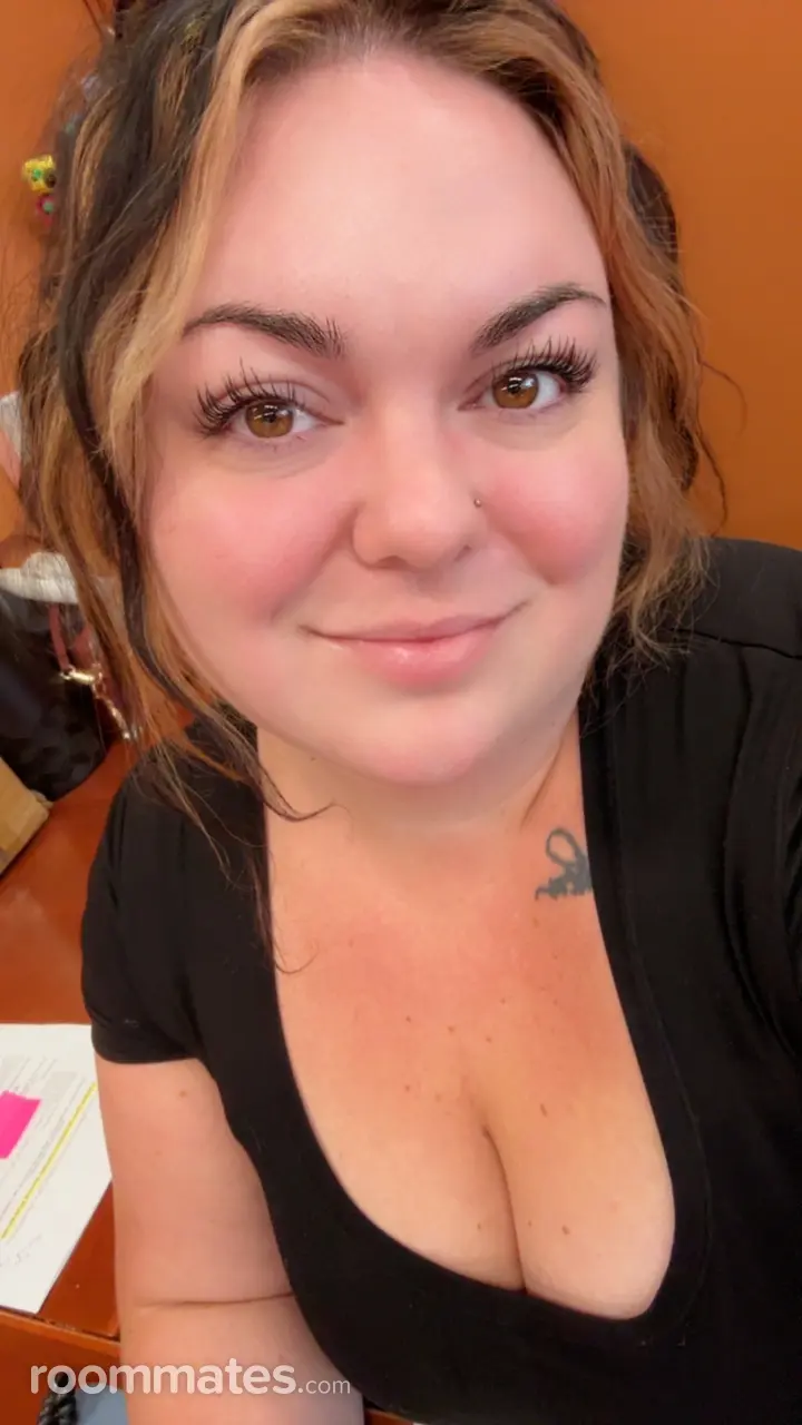 Profile photo 18 of 18