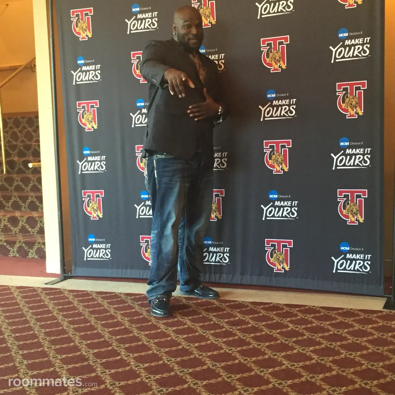 Profile photo 1 of 1