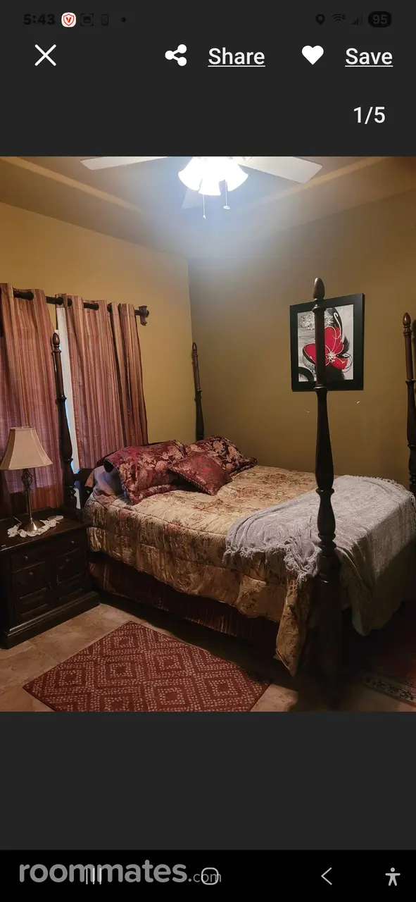 Profile photo 3 of 15