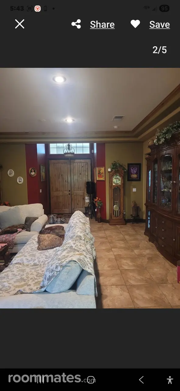 Profile photo 5 of 15