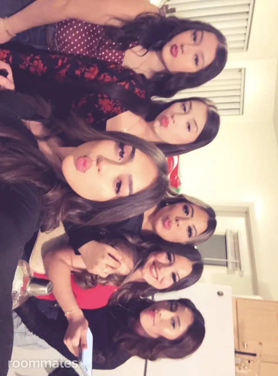 Profile photo 1 of 1