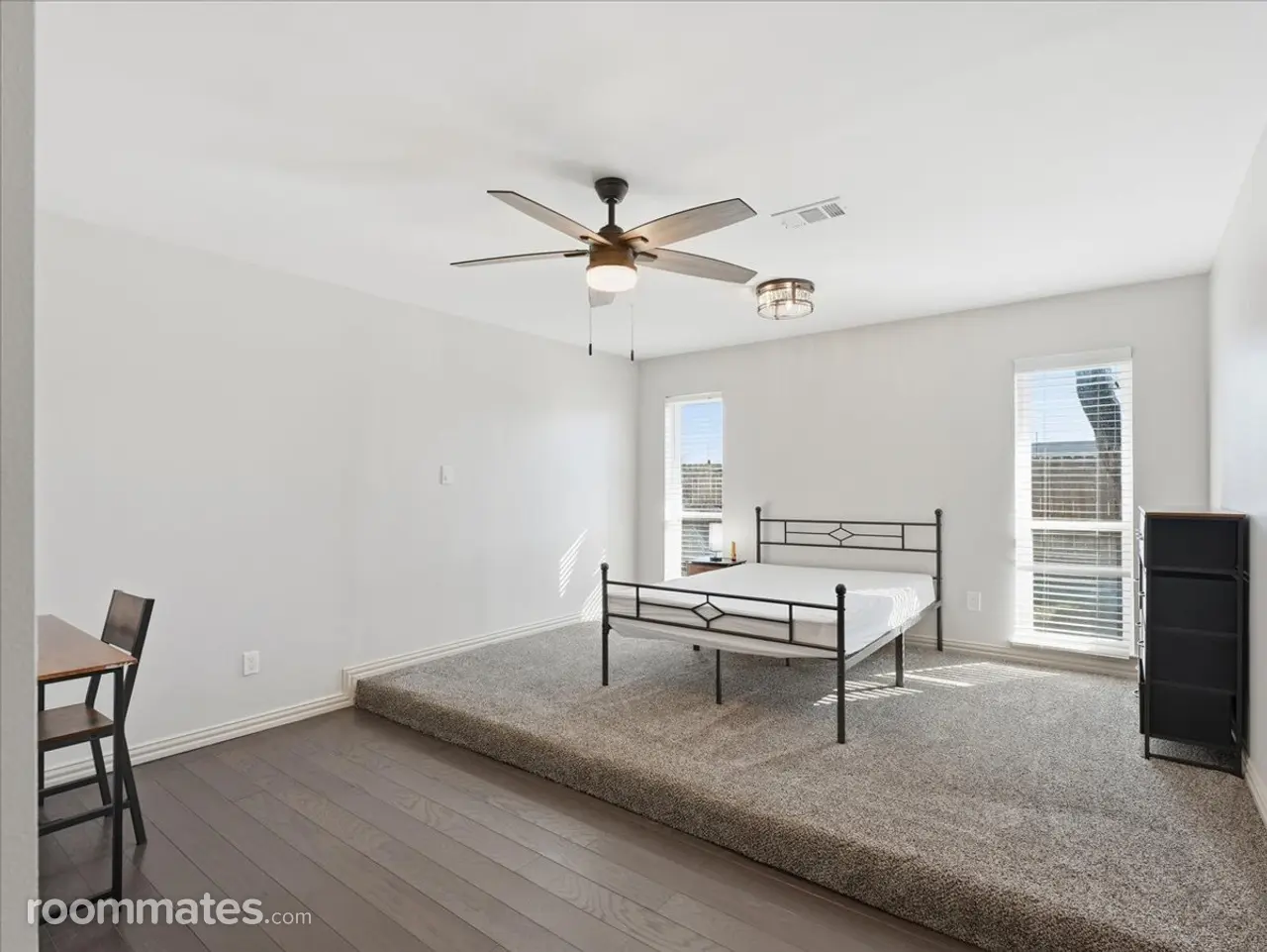 Profile photo 4 of 9