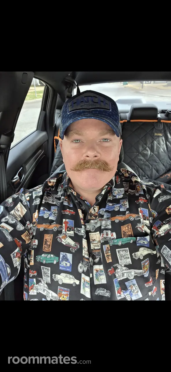 Profile photo 1 of 1