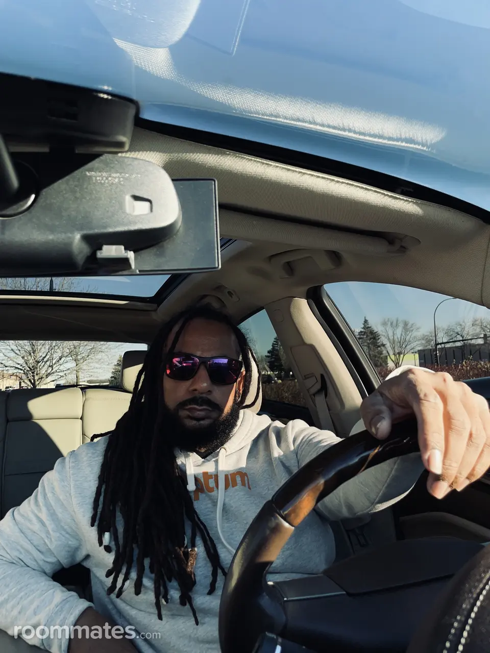 Profile photo 1 of 1