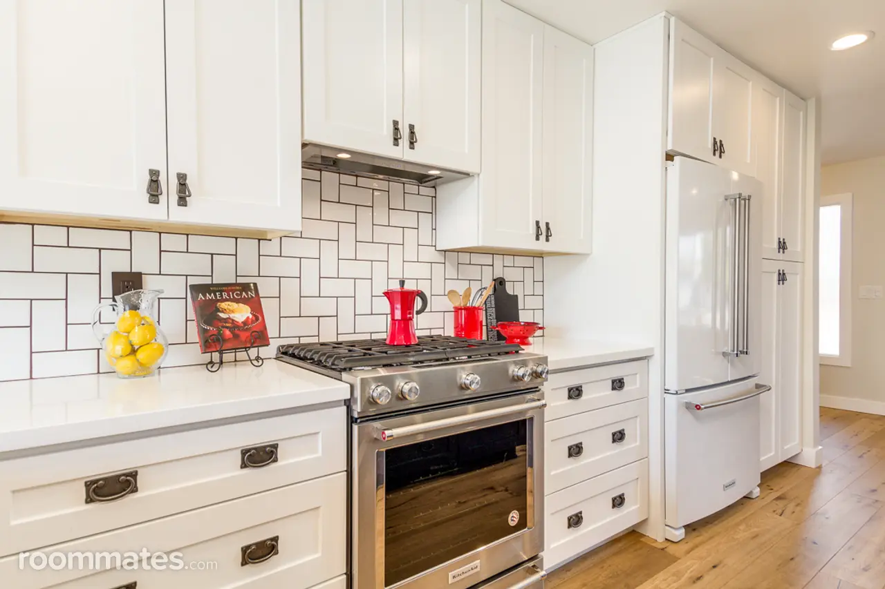 Profile photo 4 of 6