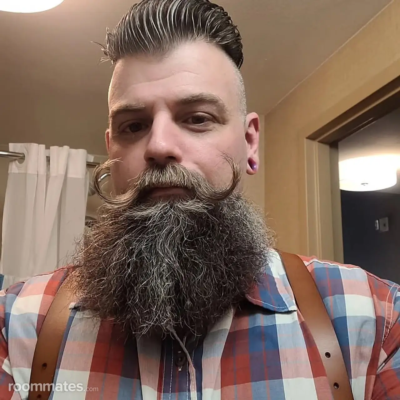 Profile photo 1 of 1