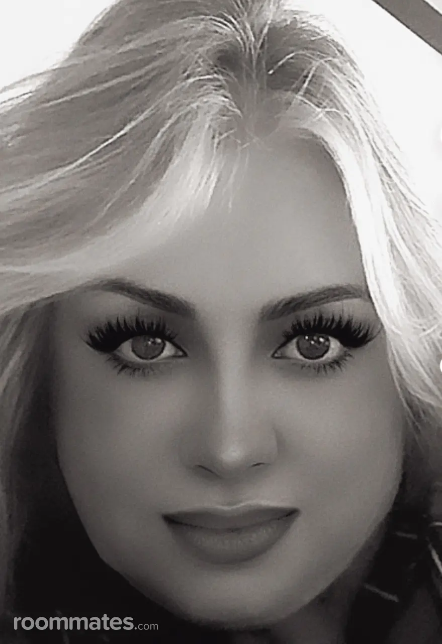 Profile photo 4 of 10