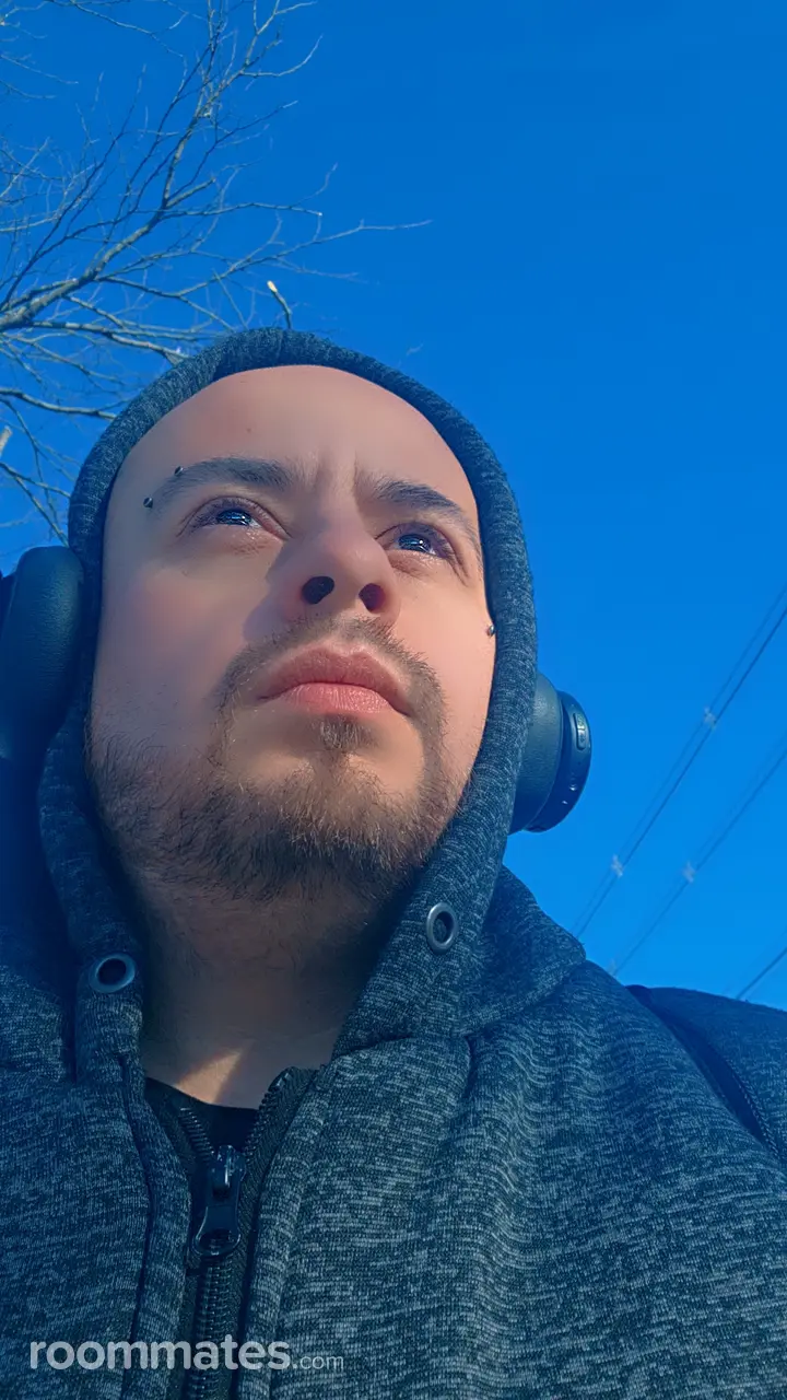 Profile photo 5 of 5