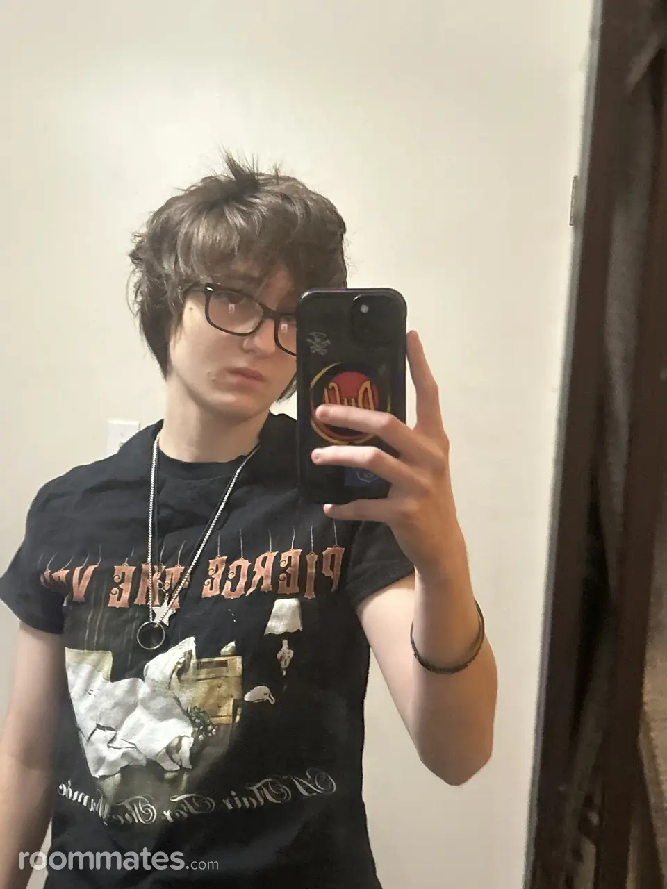 Profile photo 3 of 4