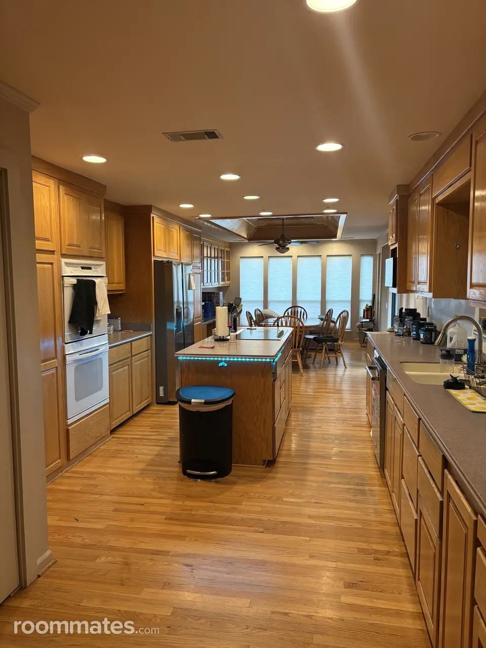 Profile photo 9 of 10