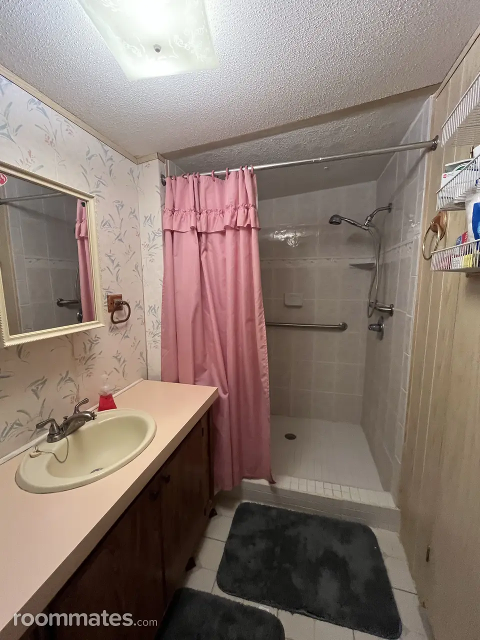 Profile photo 1 of 7